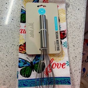 Martha Stewart balloon whisk